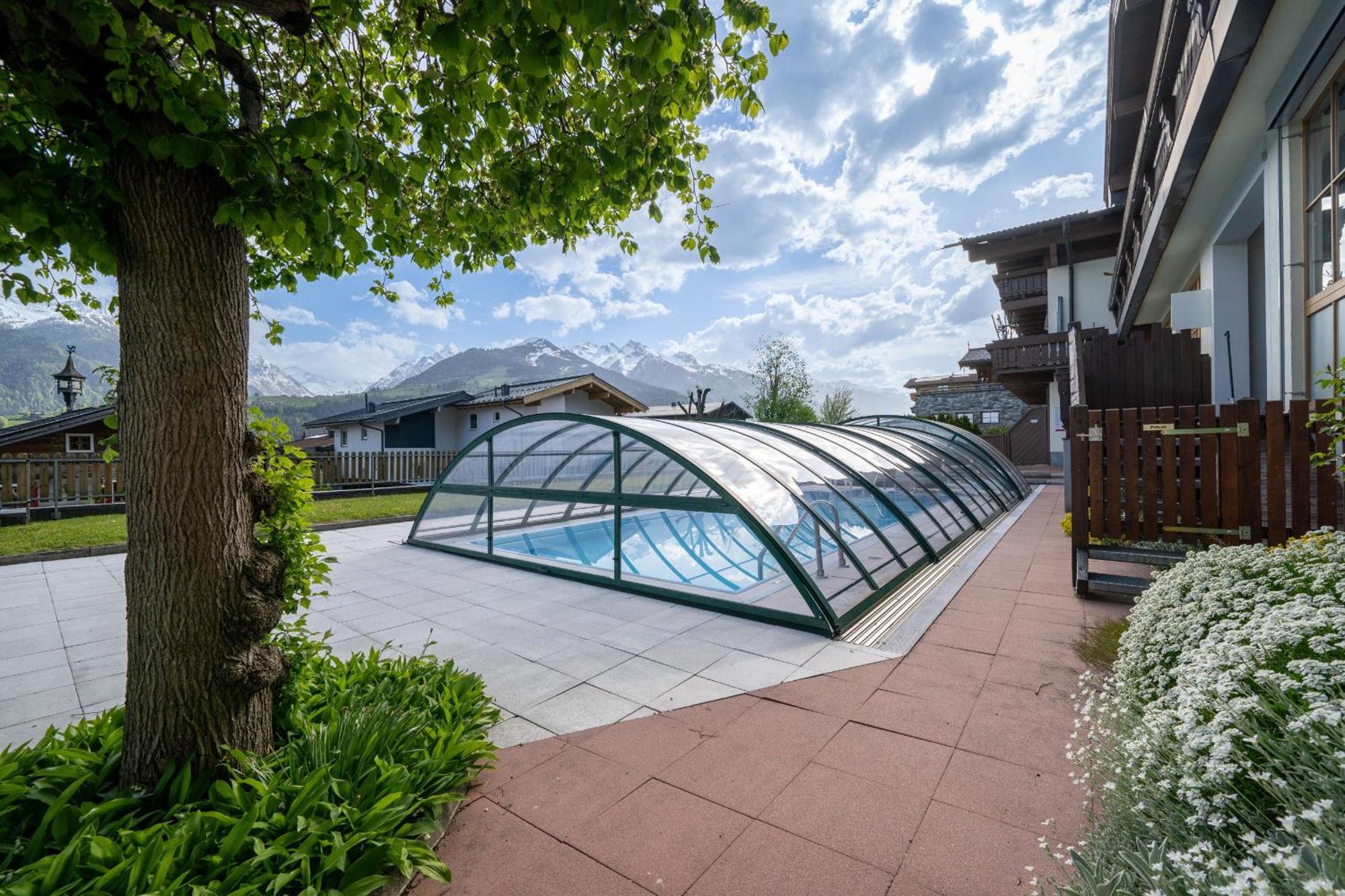 Apartment Select Top 8 - By Four Seasons Apartments ピーゼンドルフ エクステリア 写真