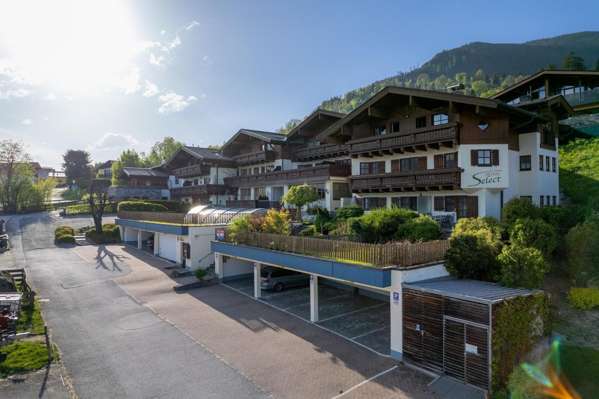 Apartment Select Top 8 - By Four Seasons Apartments ピーゼンドルフ エクステリア 写真